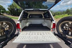 2018 Toyota Hilux SR5 GUN126R 4X4 Dual Range White