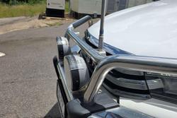 2018 Toyota Hilux SR5 GUN126R 4X4 Dual Range White