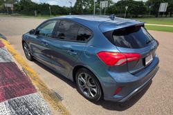 2018 Ford Focus ST-Line SA MY19.25 Blue