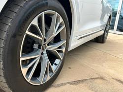 2025 Audi Q8 TDI 210kW S line