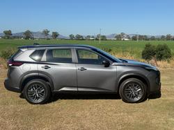 2025 NISSAN XTRAIL ST