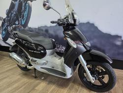 2012 APRILIA SCARABEO 300ie Black