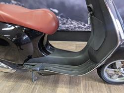 2015 VESPA PRIMAVERA Black