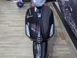 2015 VESPA PRIMAVERA Black