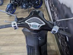 2015 VESPA PRIMAVERA Black