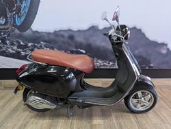 2015 VESPA PRIMAVERA Black