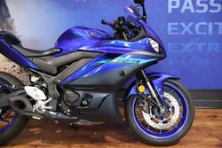 2024 Yamaha YZF-R3 Blue