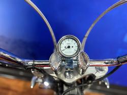 2010 Kawasaki VULCAN 900 CUSTOM Red