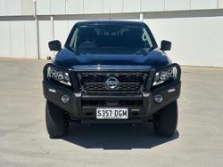 2025 Nissan Navara ST