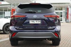 2023 Toyota Kluger Grande