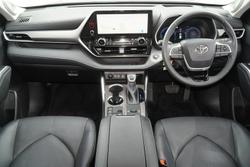 2023 Toyota Kluger Grande