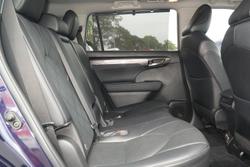 2023 Toyota Kluger Grande