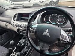 2014 Mitsubishi Triton GLX-R