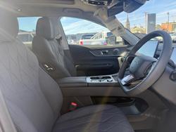 2025 Chery Tiggo 8 Super Hybrid Ultimate