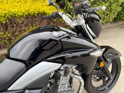2012 Suzuki INAZUMA 250 (GW250) Black