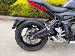 2023 Triumph TRIDENT 660 Grey