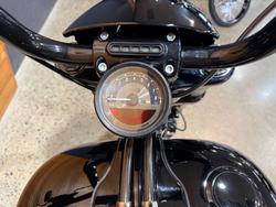 2016 HARLEY-DAVIDSON FXSE CVO PRO STREET BREAKOUT