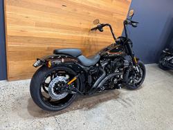 2016 HARLEY-DAVIDSON FXSE CVO PRO STREET BREAKOUT