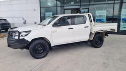 2022 Toyota Hilux SR