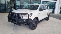 2022 Toyota Hilux SR