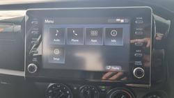 2022 Toyota Hilux SR