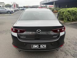 2022 Mazda 3 G20 Evolve