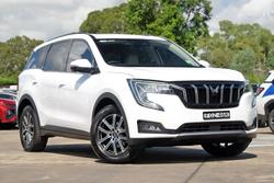 2024 Mahindra XUV700 AX7