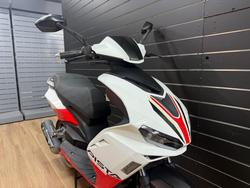 2023 PISTA 125 White