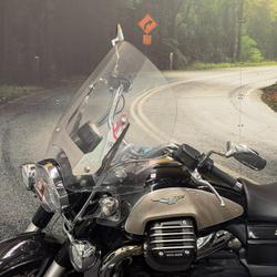 2018 MOTO GUZZI CALIFORNIA TOURING SE Black