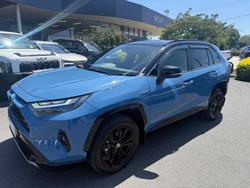 2024 Toyota RAV4 XSE
