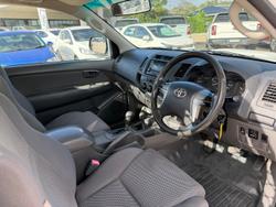 2012 Toyota Hilux SR