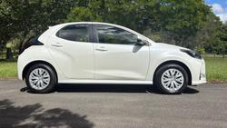 2021 Toyota Yaris Ascent Sport