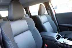 2025 Mitsubishi Outlander ES ZM MY25 AWD Red Diamond