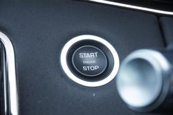 2022 Land Rover Range Rover Evoque P250 R-Dynamic SE