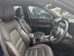 2025 Mazda CX-5 G35 Akera