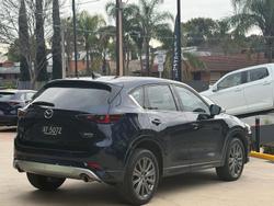 2025 Mazda CX-5 G35 Akera