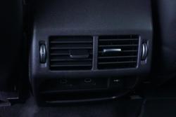 2025 Land Rover Discovery Sport P250 Dynamic SE