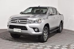 2016 Toyota Hilux SR5