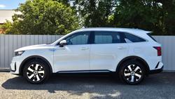 2022 Kia Sorento Sport