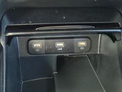 2022 Kia Sorento Sport