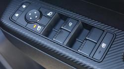 2026 Nissan Navara SL