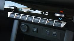 2026 Nissan Navara SL