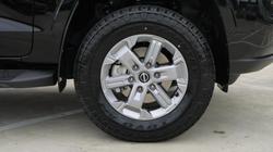 2026 Nissan Navara ST