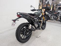 2025 Triumph 2025 Triumph 400CC SCRAMBLER 400 MATT KHAKI GREEN