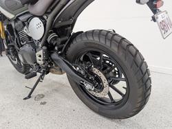 2025 Triumph 2025 Triumph 400CC SCRAMBLER 400 MATT KHAKI GREEN