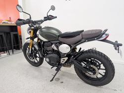 2025 Triumph 2025 Triumph 400CC SCRAMBLER 400 MATT KHAKI GREEN