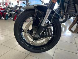 2025 BMW F 900 XR Triple Black F 900 Black