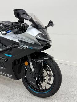 2025 CFMOTO 2025 CF Moto 675CC 675SR-R ABS Road NEBULA BLACK