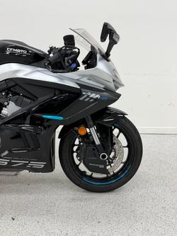 2025 CFMOTO 2025 CF Moto 675CC 675SR-R ABS Road NEBULA BLACK