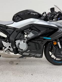 2025 CFMOTO 2025 CF Moto 675CC 675SR-R ABS Road NEBULA BLACK